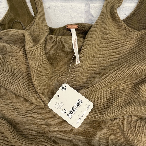 NWT ⭐️ FREE PEOPLE | Women's Tops, Boulevard Tank (Medium - Oregano) - Picture 5 of 7